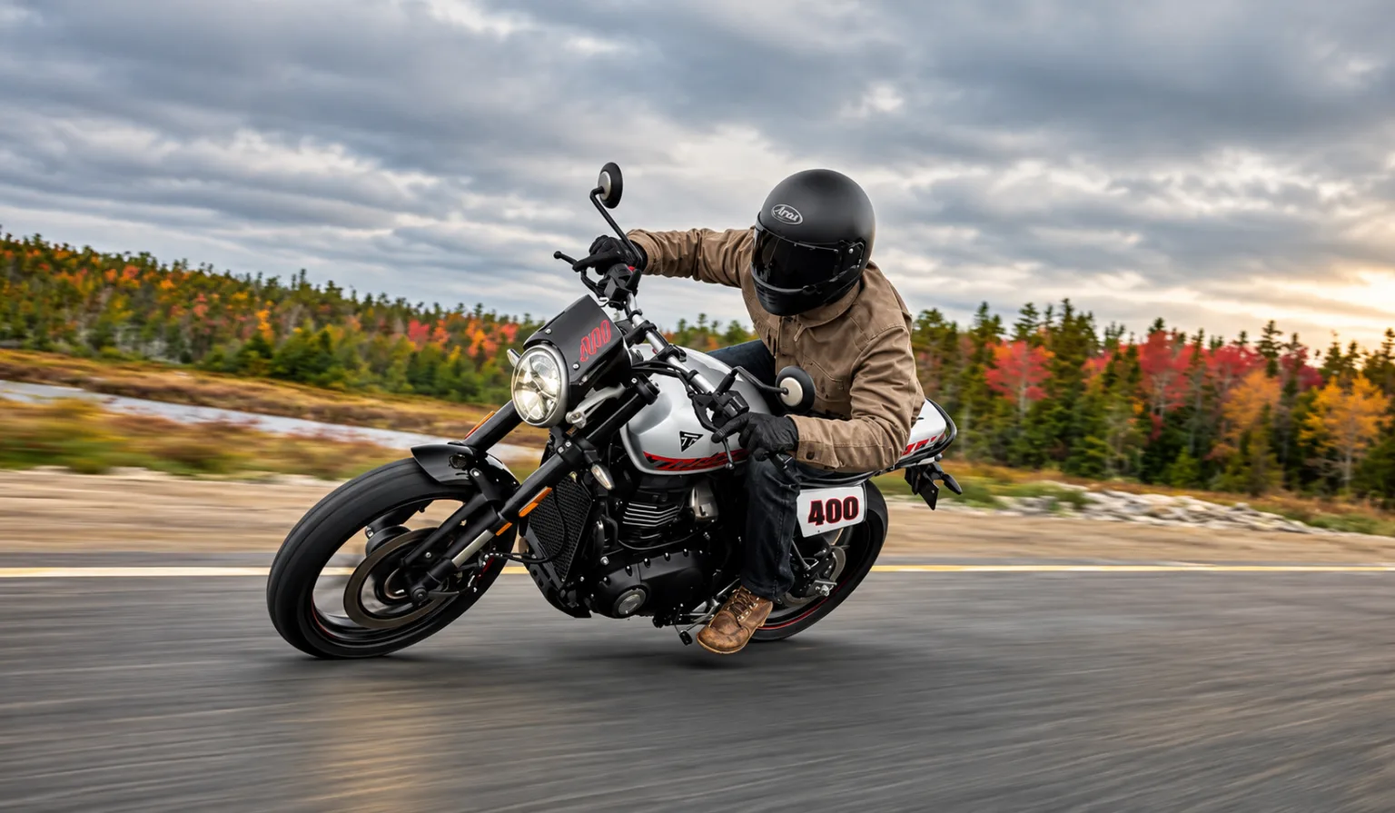 Triumph amplía su gama 400 con las nuevas