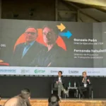 Especialistas durante el panel sobre financiamiento y futuro del transporte público en el foro de movilidad en México.