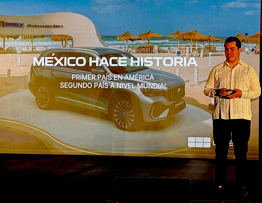 Ricardo González Blancas, director de Mercadotecnia y Comunicación de Geely México, durante la presentación de Monjaro EM-i 2027.
